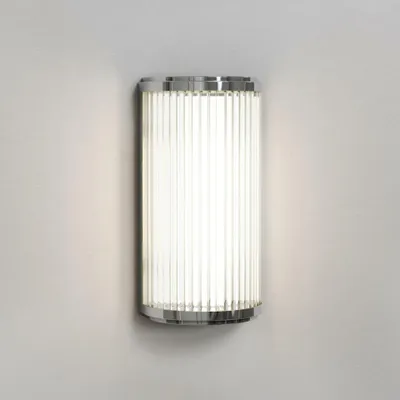 Productafbeelding van ASTRO Wandlamp Versailles 250, dimbaar, 4,5 W, 3000 K, chroom, 1380024