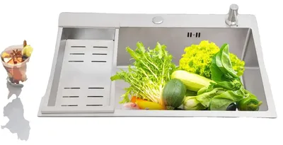 Image de Évier de cuisine, acier inoxydable, distributeur de savon intégré, argent