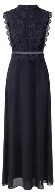 Productafbeelding van APART maxi-jurk met geborduurde kantdetails en een opstaande kraag