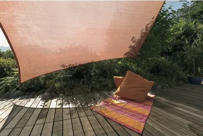 Produktbild von Windhager ADRIA Quadratsonnensegel 5,0 m HDPE 185 g/m² wind und wasserdurchlässig, terracotta