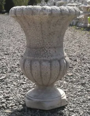 Produktbild von Casa Padrino Barock Garten Deko Blumentopf Grau H. 41 cm - Prunkvoller Pflanzentopf im Barockstil - Barock Garten Deko - Barock Terrassen Deko - Barock Deko Accessoires