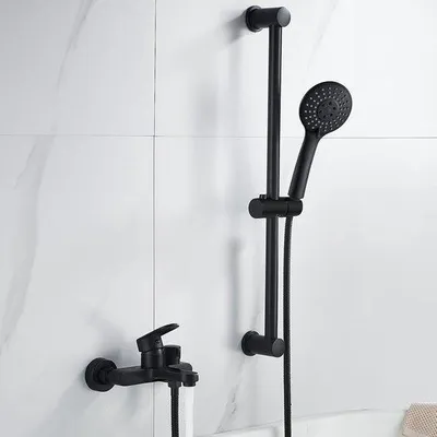 Produktbild von Famanu Badarmatur mit Handdusche - 5 Strahlarten, elegantes Design