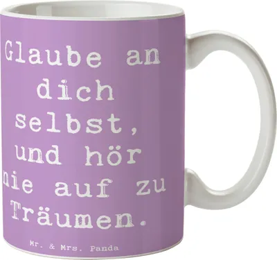 Produktbild von Mr. & Mrs. Panda Teetasse Spruch Glaube an sich selbst - Lavendeltraum - Geschenk, Pott, Zitat, Selbstliebe, Selbstvertrauen, Kaffeetasse, Träume, Tasse, hör nie, Gefühl