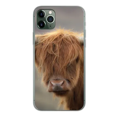 Produktbild von MuchoWow® Handyhülle Schutzhülle Hülle für iPhone 11 Pro Max Schottischer Highlander - Hörner - Haare Silikon Softcase Handy Hülle - Schutz
