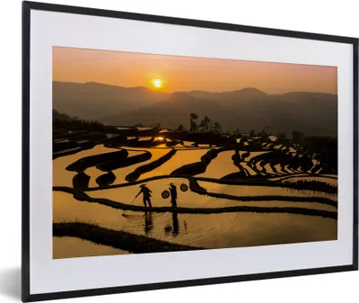Produktbild von MuchoWow® MuchoWow® Gerahmtes Poster Schönes Bild von einem Reisfeld bei Sonnenuntergang 60x40 cm - Poster mit zchwarzem Bilderrahmen - Schlafzimmer - Plakat in Rahmen - Drucken