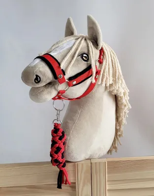 Image de Lit pour bébé Hobby Horse A3 avec fourrure noire et longe tressée