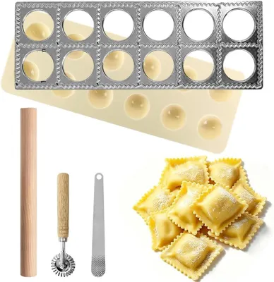 Produktbild von Ravioli-Set, 12 Teigtaschenformer aus Aluminium mit Nudelholz, Teigrad und Fülllöffel