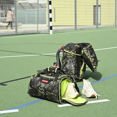 Immagine prodotto di Borsa sportiva Step by Step con scomparto per il bagnato, 13 litri