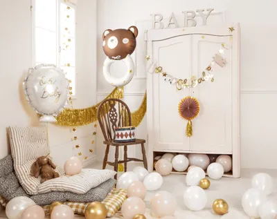Produktbild von Rassel Folienballon Bär Babyparty 61x88cm