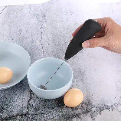 Obrázek produktu pro Ruční elektrické šlehače na mléko – lehké, nerezové, výkonné ruční mixéry na mléko.
