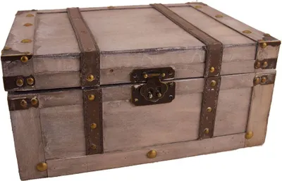 Produktbild von Holz-Truhe im Antik-Design, natur/braun, mit Metallverschluss, 40x30x19 cm