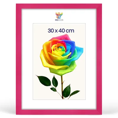Produktbild von MG Design Bilderrahmen 30 x 40 cm - Fotorahmen mit Rosa Holzrahmen (Echtholz) und bruchsicherem Acrylglas, Hoch & Quer zum Aufhängen, zum Aufstellen