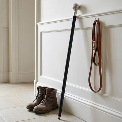 Produktbild von Spazierstock aus Holz, schwarz, vernickelter Ornamentknauf, H.92 cm