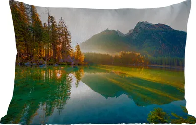 Produktbild von MuchoWow® Outdoor Kissen - See - Wald - Berge - Natur - Sonne - Landschaft - 50x30 cm - Wetterfest - Lounge Kissen - Sofa kissen - Wohnzimmer Dekoration