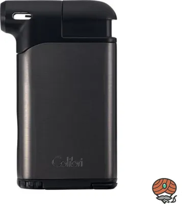 Produktbild von Colibri *Pacific II* Feuerzeug gunmetal/schwarz mit Pfeifenstopfer