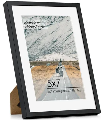 Image de Cadre photo en aluminium – avec verre acrylique et protection UV – pour photos de 13x18 cm avec un passe-partout de 10x15 cm – couleur or
