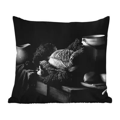Produktbild von MuchoWow® Outdoor Kissen - Stilleben - Kohl - Schwarz - Weiß - 50x50 cm - Wetterfest - Lounge Kissen - Komfortabel - Kissen mit Bild