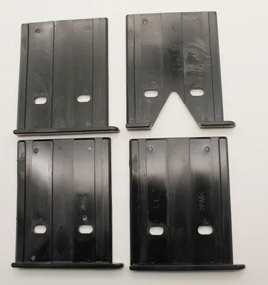 Produktbild von Scheppach Kunststoffführung oben (4-teilig) Gleitplatten Führungsplatten passend für Woodster LV 60 , Scheppach HL700 Holzspalter - bis Bj 2009