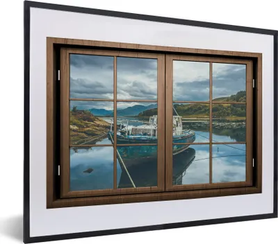 Produktbild von MuchoWow® MuchoWow® Gerahmtes Poster Aussicht - Boot - Wasser 40x30 cm - Poster mit zchwarzem Bilderrahmen - Bilderrahmen - Poster im Rahmen