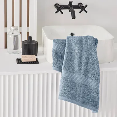 Produktbild von Einfaches Badetuch ESSENTIAL