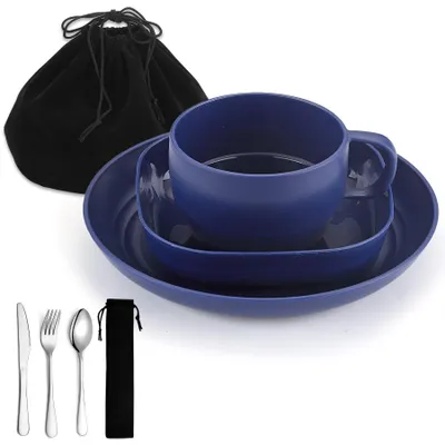 Image de Ensemble de vaisselle de camping avec tasse à café et couverts - idéal pour les activités de plein air et les pique-niques