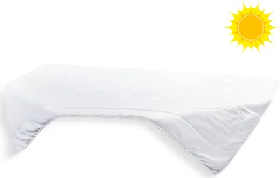A white duvet is shown on a white background, with a sun icon in the top right corner.