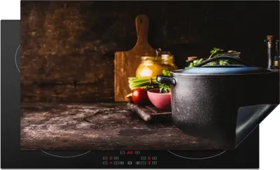 Produktbild von KitchenYeah© Herdabdeckplatte Rustikal - Stilleben - Pfanne - Gemüse , 91x52cm, Küche Deko, Glaskeramikkochfeld Herdabdeckung, Abdeckplatte fùr Kochfeld