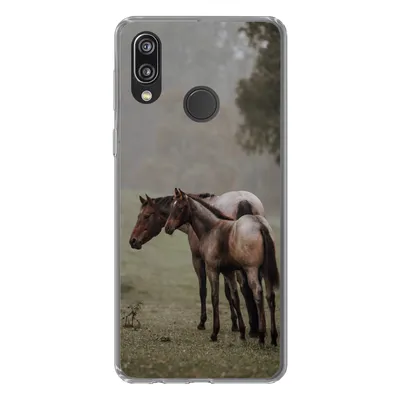 Produktbild von MuchoWow® Handyhülle Schutzhülle Hülle für Huawei P20 Lite (2020) Pferde - Natur - Nebel Silikon Softcase Handy Hülle - Kartenhalter