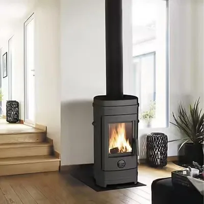 Image de Poêle à bois en fonte Remilly - INVICTA - 7kW