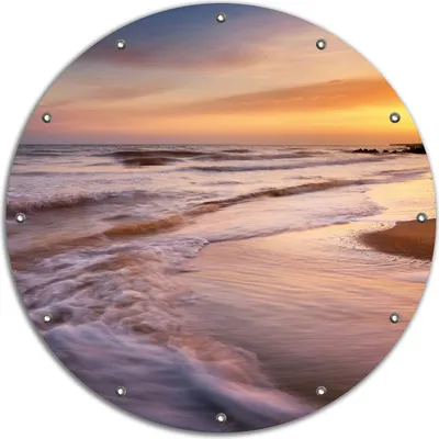 Produktbild von Wallario rundes Outdoor-Poster für Garten oder Balkon, Motiv Sonnenuntergang am Strand - Abendspaziergang, 90 cm Durchmesser