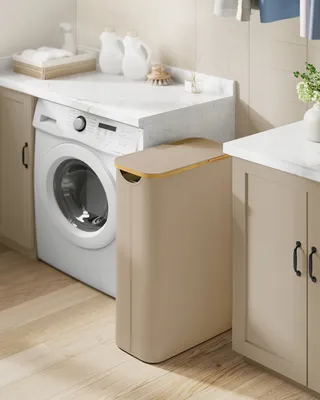 Produktbild von SONGMICS Wäschekorb mit Deckel, 65 L, herausnehmbarer Wäschesack,Griffe aus Bambus