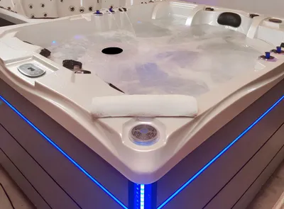 Zdjęcie produktu dla Basen zewnętrzny z hydromasażem Basen z masażem Basen z hydromasażem 213x165 cm