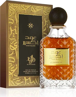A perfume bottle and its box are displayed against a white background.