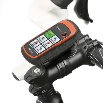 Produktbild von Wicked Chili Fahrrad Halterung für Garmin eTrex, Dakota, Oregon, Approach, Astro, GPSMAP (passgenau, QuickFix, wiederverschließbare Kabelbinder,  Germany) schwarz