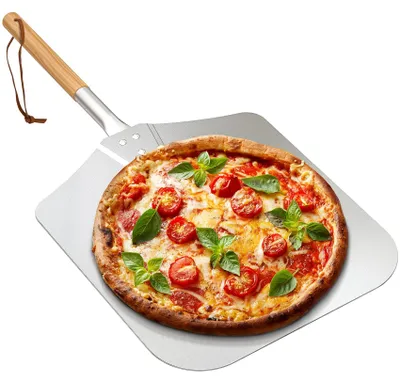 Produktbild von Aluminium-Pizzaheber mit Holzgriff, geeignet für Ofen und Grill