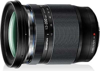 Produktbild von Olympus 12-200 mm / F 3.5-6.3 M.ZUIKO DIGITAL ED Extremzoom fÃ1/4r Micro Four Thirds Systemkameras, F3,5 (W) - F6,3 (T), Autofokus, 72 mm Filterdurchmesser, 455 g