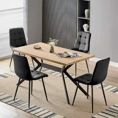 Obrázok produktu pre Jedálenský stôl s 4 stoličkami, obdĺžnikový tvar, rozmer 140x80 cm, svetlý drevený odtieň, 4 čierne zamatové stoličky, kovové nohy