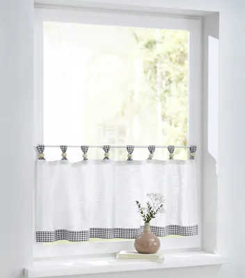 Produktbild von Cottage Scheibengardine Bistrogardine weiß grau kariert mit Schlaufen und Holzkugeln,Reine Baumwolle, Landhaus-Gardine Küche, Breite 120 cm x Höhe 35 cm