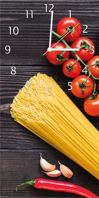 Produktbild von Wallario Design Wanduhr Italienisches Menü mit Spaghetti, Tomaten, Salz und Chilischoten aus Echtglas, Größe 30 x 60 cm