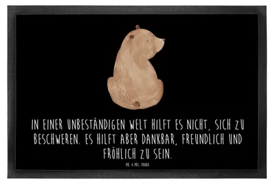 Produktbild von Mr. & Mrs. Panda Bodenvorleger Bär Schulterblick 40 x 60 cm - Schwarz - Geschenk, Teddy, Bärenliebe, fußmatte, Selbstachtung, Weisheit, Schmutzmatte, Bären, Motivation