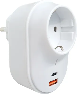 Produktbild von Steckdosenadapter mit USB-C + USB-A Slot 230V