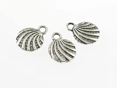 Produktbild von Vintageparts Muschel-Anhänger Zinklegierung antik silberfarben 13 x 10 mm für Ketten und Ohrringe, 8 Stück