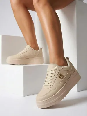 Produktbild von Beigefarbene Damen-Sneaker mit runder Zehenpartie und hoher Sohle, Größe 39