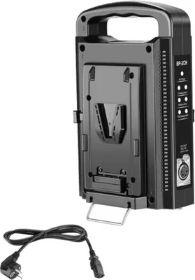 Produktbild von Trade-Shop V-Mount Li-Ion Akku 2-Kanal-Ladegerät inkl. Ladekabel für JVC GY-HM850E GY-HM890E Aputure LS 300x LS C300D Mark II SWIT BL-200