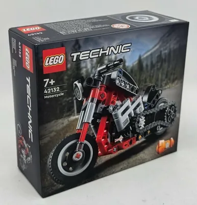 Produktbild von LEGO 42132 Technic Chopper Abenteuer-Bike, 2-in-1 Bausatz, Motorrad-Spielzeug, kreatives Geschenk für Jungen und Mädchen ab 7 Jahren, Fahrzeug-Set