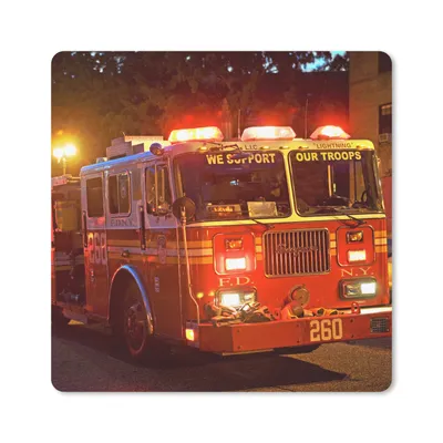 Produktbild von MuchoWow® Mauspad Mousepad Feuerwehrfahrzeuge von New York City 20x20 cm - Mousepads - Maus Mat - Pad - Mausunterlage - Desk Mat - Bureauartikeln