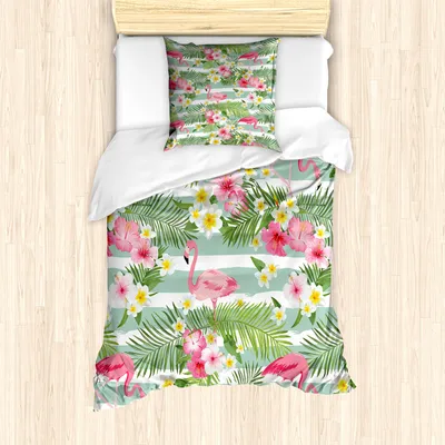 Produktbild von ABAKUHAUS Flamingo Mantele, Exotische Hawaii-Blatt, Milbensicher Allergiker geeignet mit Kissenbezügen, 135 cm x 200 cm - 80 x 80 cm, Grün, Rosa, Weiß