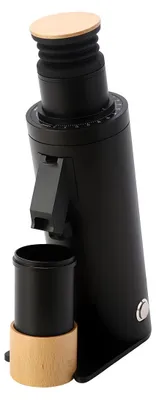 Produktbild von ROASTLY DF64V V3 Gen 3 Single-Dose Kaffeemühle für Espresso & Filterkaffee, Aluminiumgehäuse mit Holzdetails, Matt Schwarz – präzise Mahlgradskala (fein‑bis‑grob), geringer Retention, Dosierbecher & Blasebalg