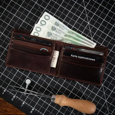 Produktbild von Dunkelbraun schlanke Herren Kartenbrieftasche aus Leder Belveder BW38