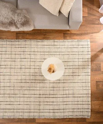 Immagine prodotto di Tappeto Unyqoos® Verdal, realizzato a mano in lana, color crema/grigio, dimensioni 200x300 cm, peso 3200 g/m², design scandinavo
